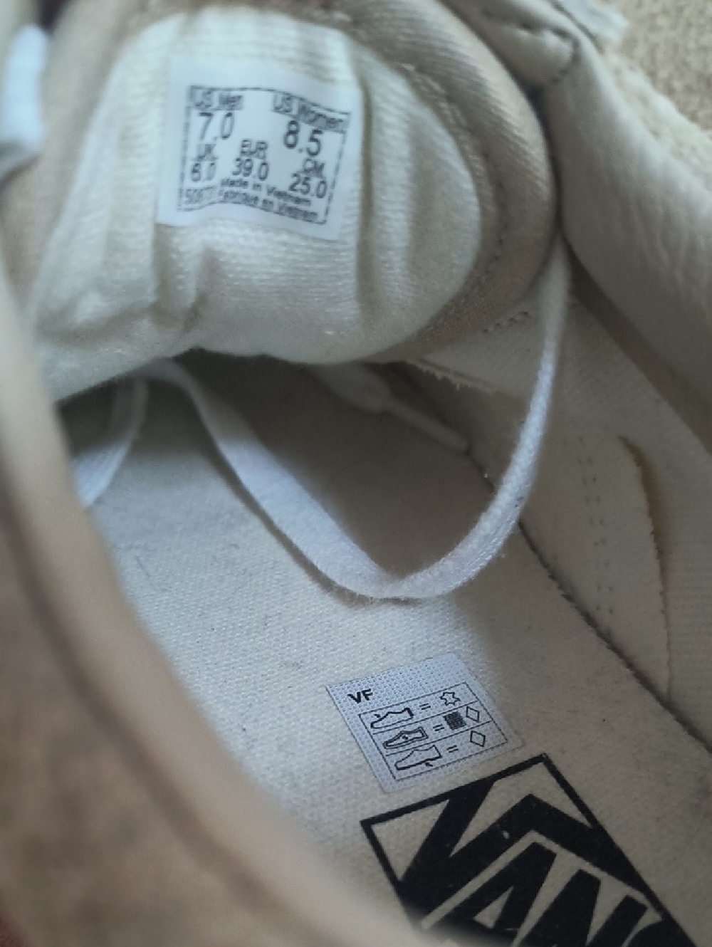 Vans Old Skool Hairy Suede Sneakers Size 8.5 Women's / 7 Mens - Picture 8 of 8